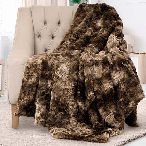 Fur Blanket Gift Idea