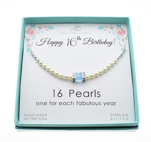 16 Pearls Necklace