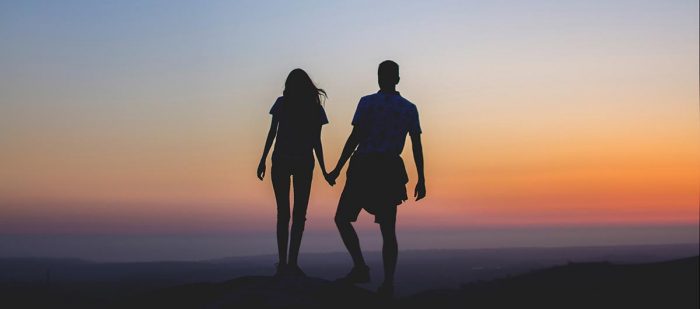 21 Free Date Ideas for the Money-Saving Couple