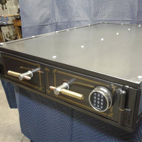 Creative Gun Safe with Minimal Wasted Space