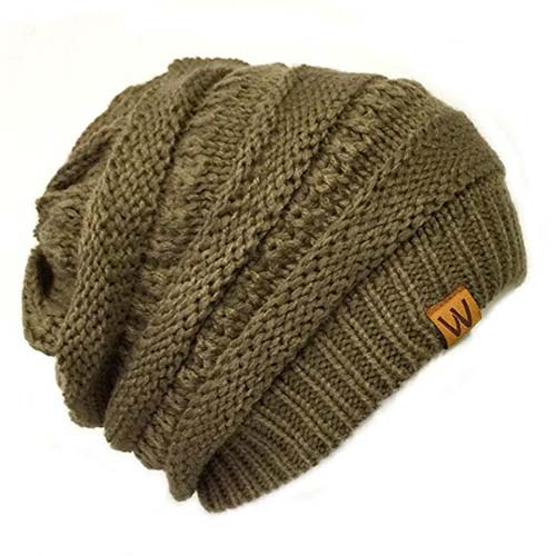 Gift Ideas for Teenage Girls: Slouchy Beanie