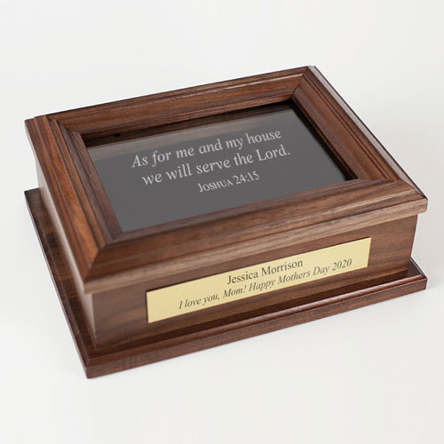 Custom engraved wooden box for Mom
