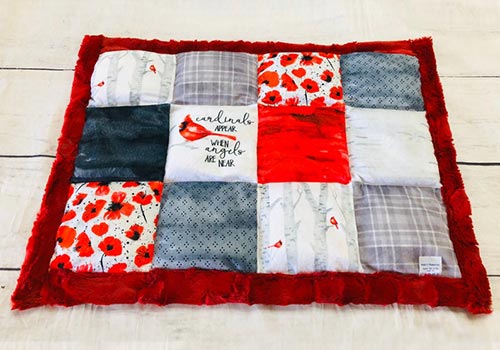 Weighted Lap Pad Cardinal Quilt