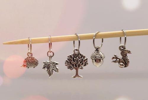 A cute stitch marker makes a beautiful gift for knitters!