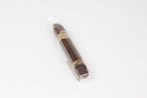 Cigar Club Review: Premium Cigars Image 18