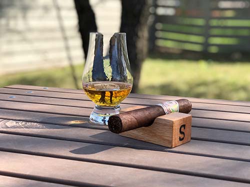 Wooden Cigar Rest - Personalized Gifts for Him