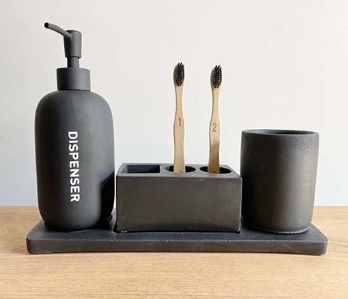 Minimalistic Bathroom Gifts: Concrete Organizer