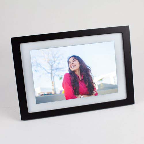 Digital Picture Frame for Girlfriends