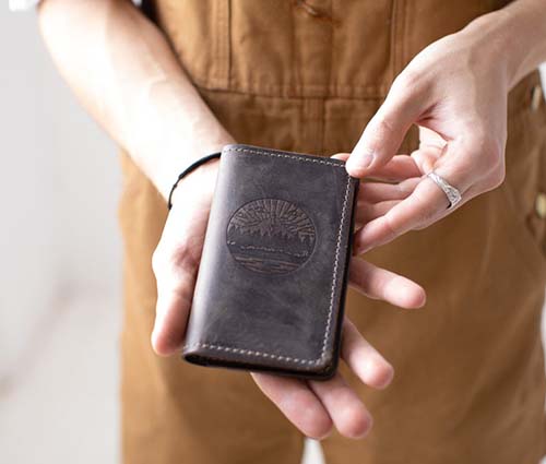 Traveling Pocket Book - Gifts for Friends