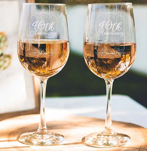 personalized etched wine glasses