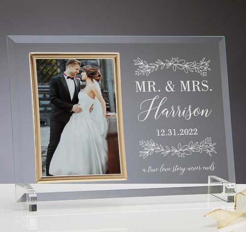 Engraved glass wedding picture frames