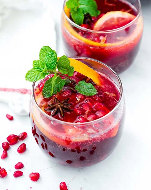 how to celebrate thanksgiving - thanksgiving pomegranate punch