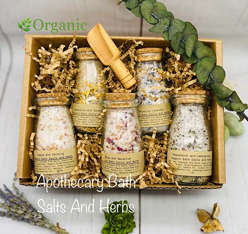eco-friendly gifts - organic bath salts