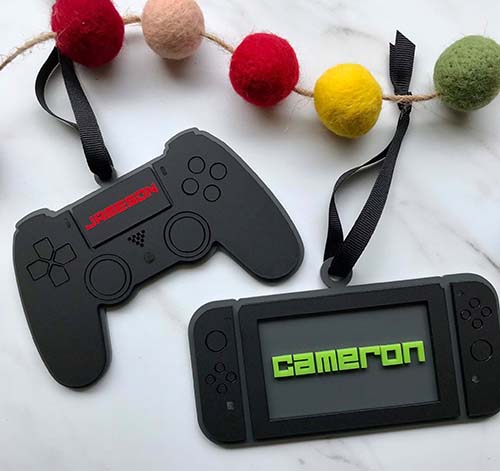 Christmas gifts for gamers - Custom Controller Ornaments