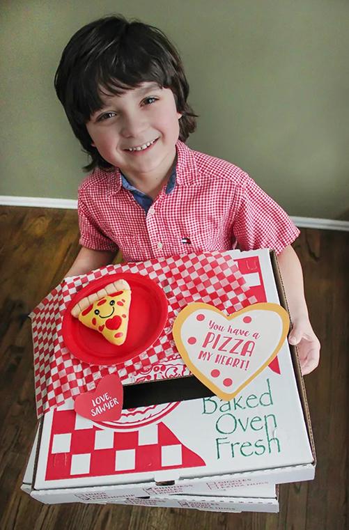 Pizza Valentine Box