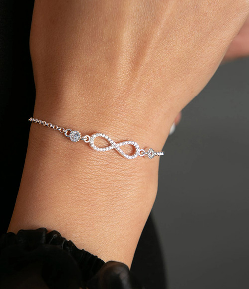 mother's day gifts for girlfriends - Sterling Silver Infinity Heart Bracelet