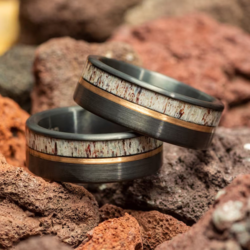 best wedding rings for men: deer antler