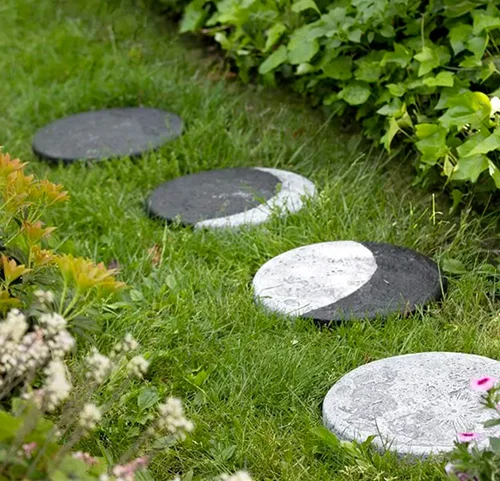 Moon Phase Garden Stepping Stone