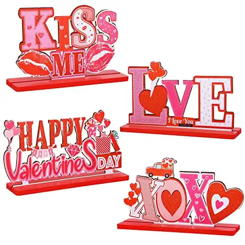 Valentine's Day Table Centerpiece Signs