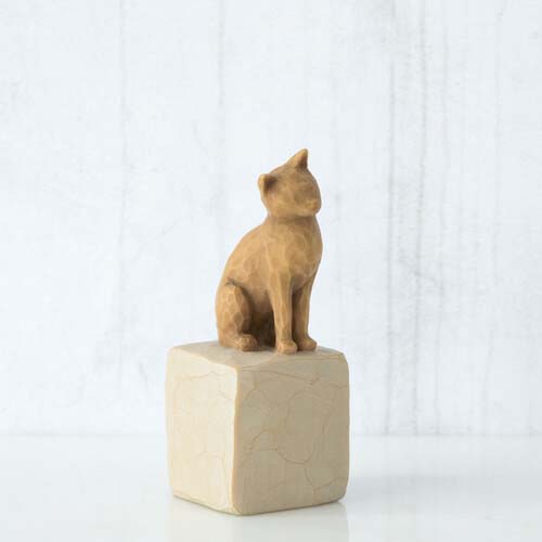 Love My Cat - Willow Tree Figurine: gifts for cat lovers