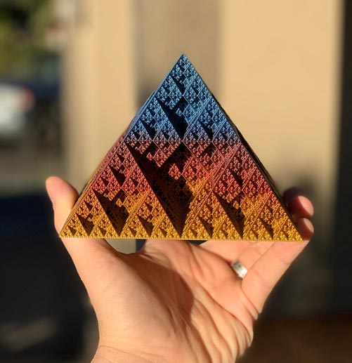 Fractal Pyramid Decoraton