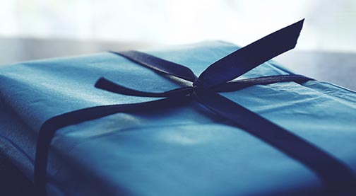 DIY Gift Ideas: Out of The Blue Gift Box