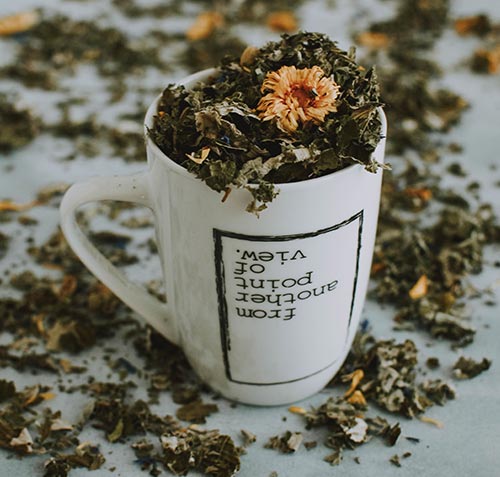 gifts for tea lovers - DIY Gifts: Make Your Own Tea